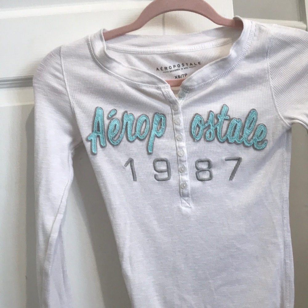 Aeropostale long sleeve top